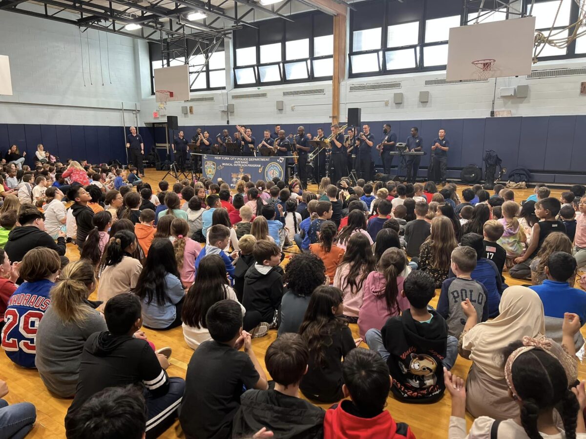 Holbrook Road Elementary School Welcomes NYPD Jazz Band