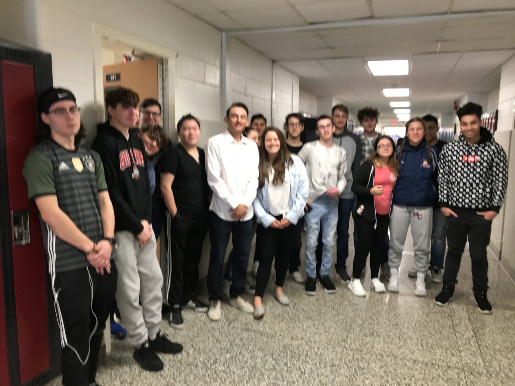 Newfield Visits Local Courthouse Middle Country Central School