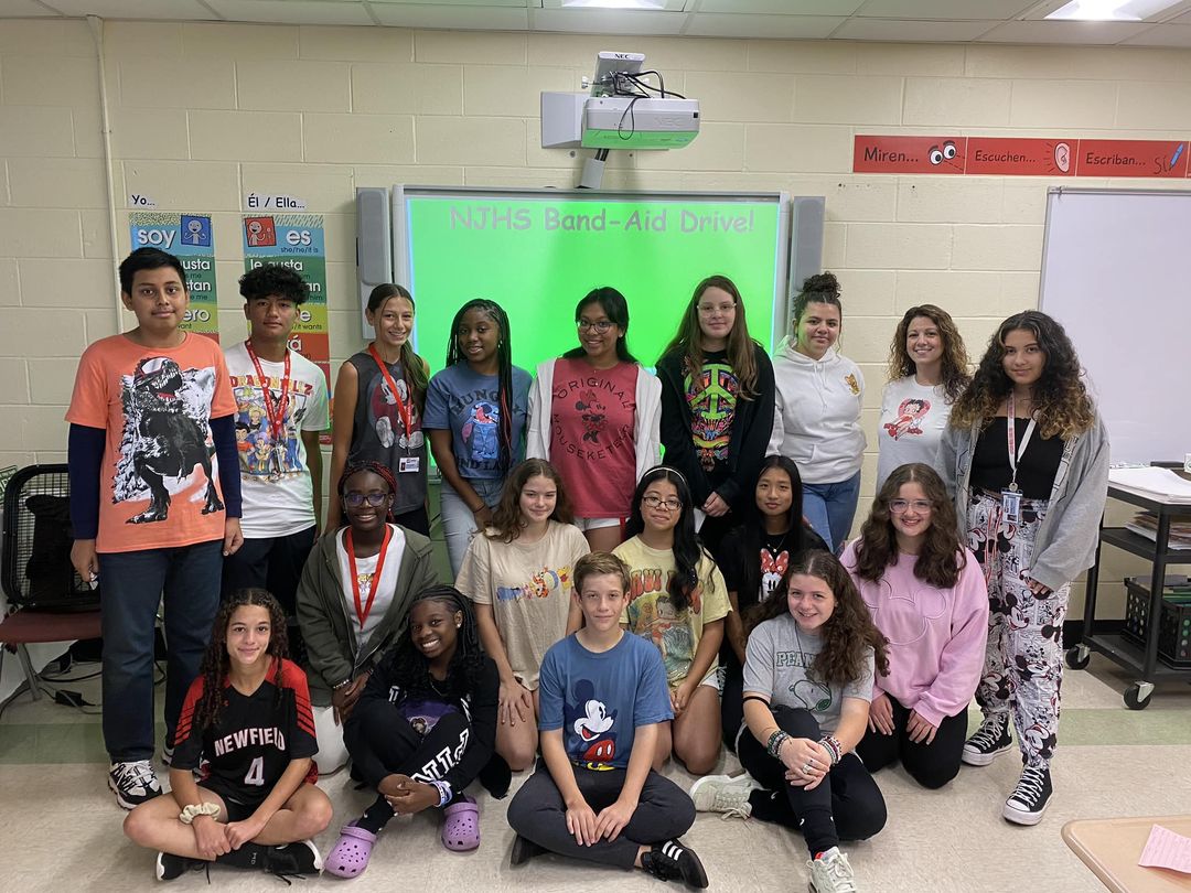 Selden Middle School National Junior Honor Society Donates Boxes of